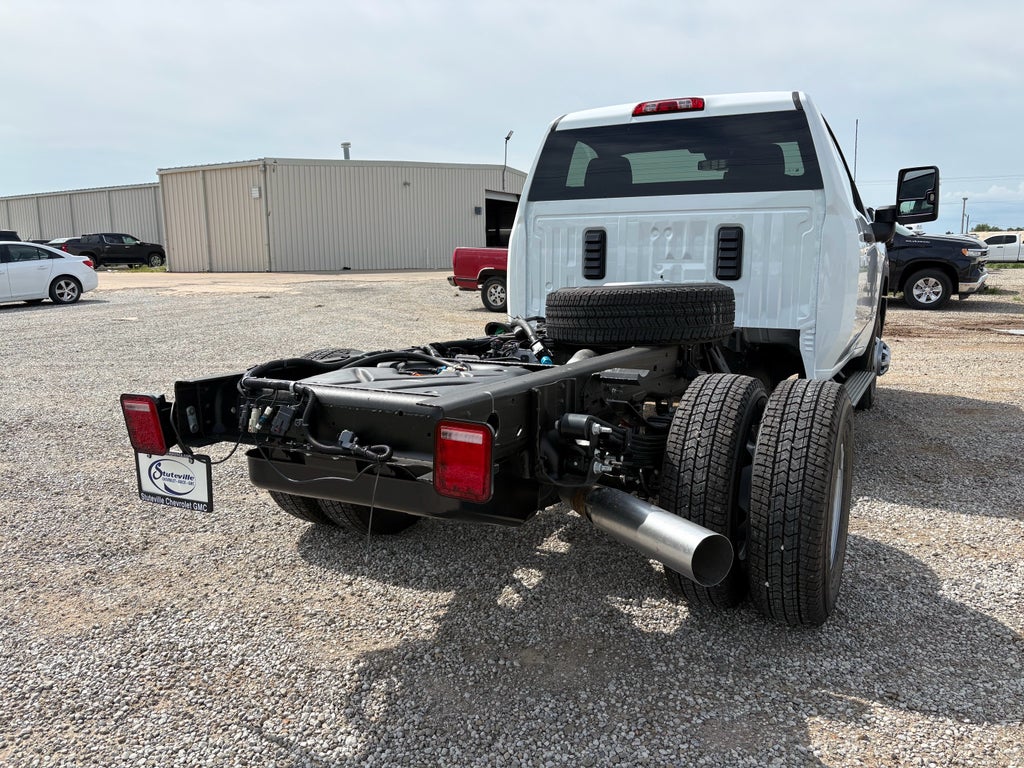 2026 GMC Sierra 3500 HD Chassis Cab — detail view