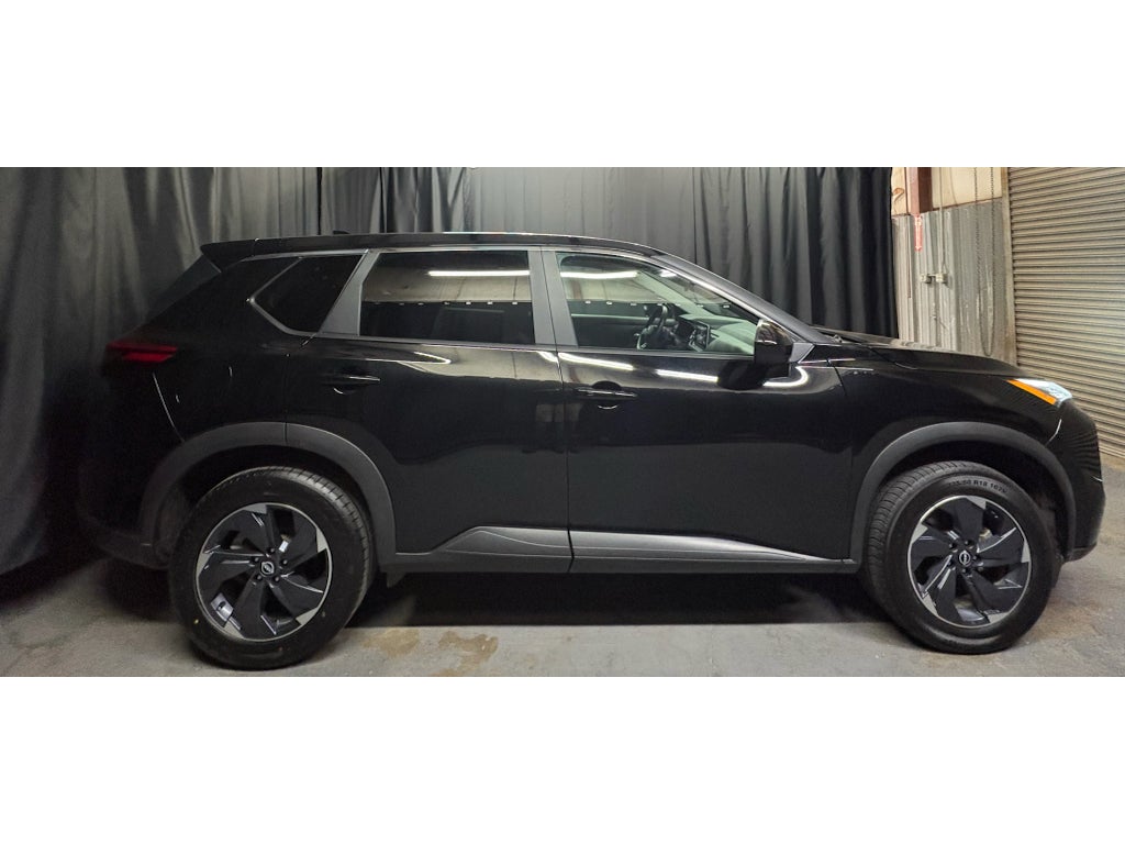 2025 Nissan Rogue — interior view